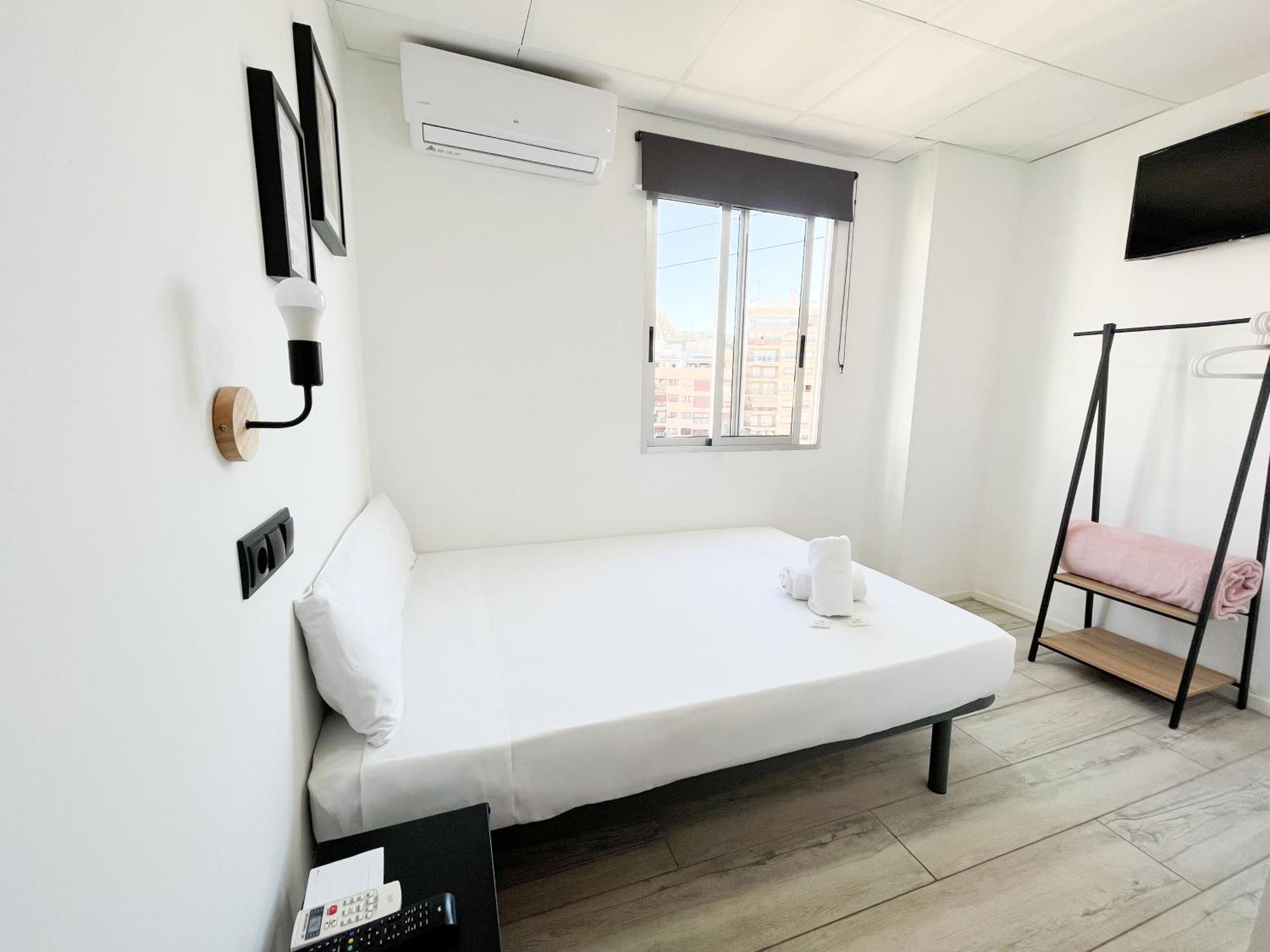 Hotel Sleep&Go Alicante Esterno foto